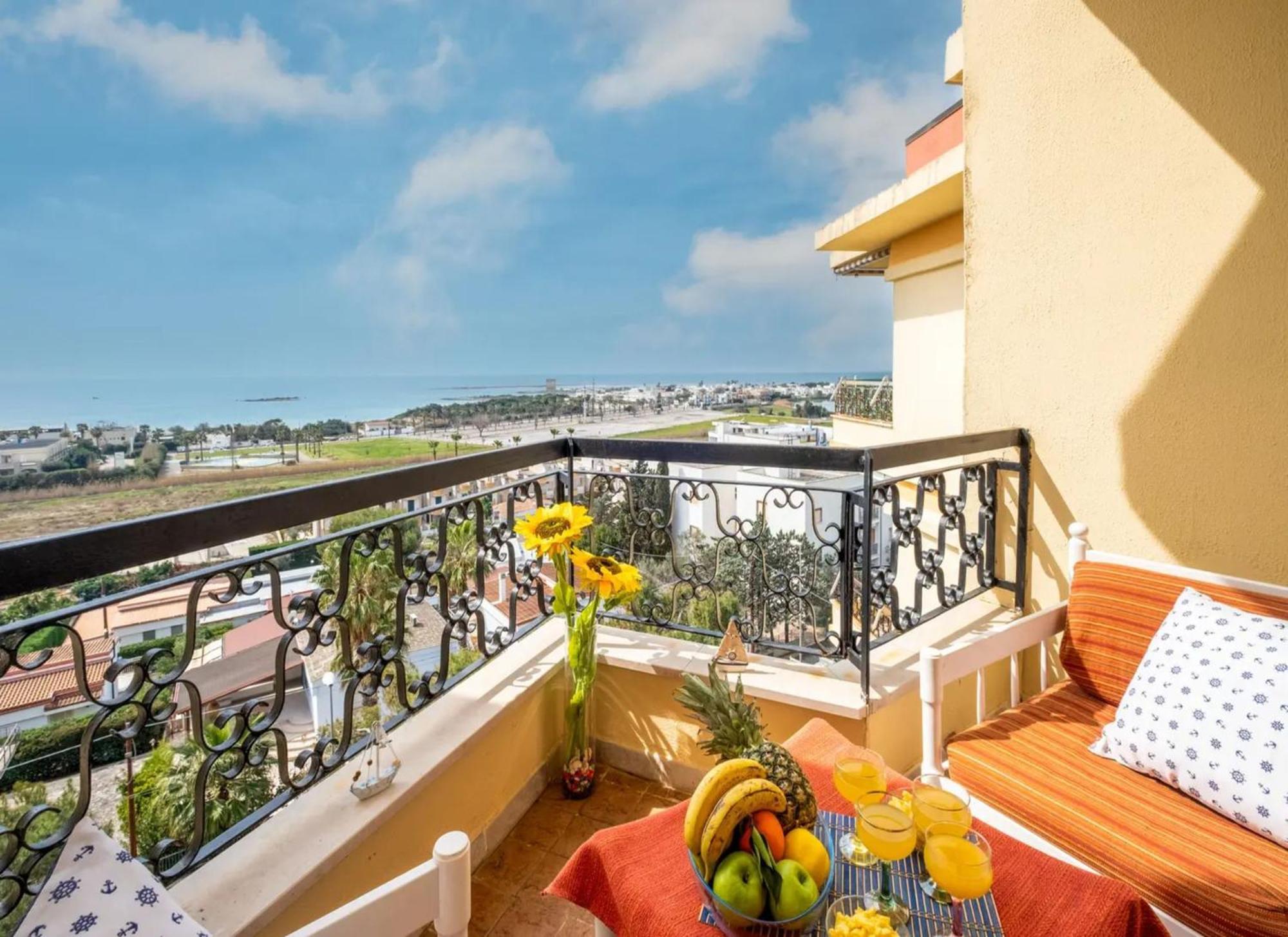 ポルト・チェザーレオ The Sea View Panoramicヴィラ エクステリア 写真